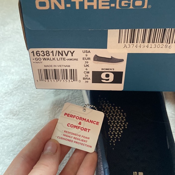 Sketchers go walk lite - Picture 4 of 4